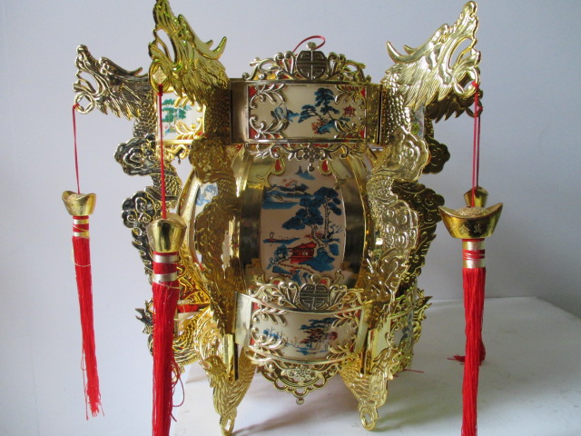 LANTERN, Asian - Chinese Decorative Gold w Red Tassels