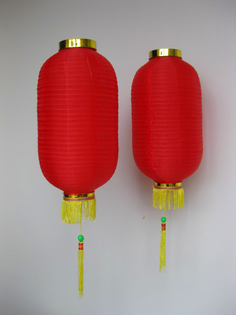 LANTERN, Asian - Chinese Red Silk w Gold Fringe 20 x 40cm L