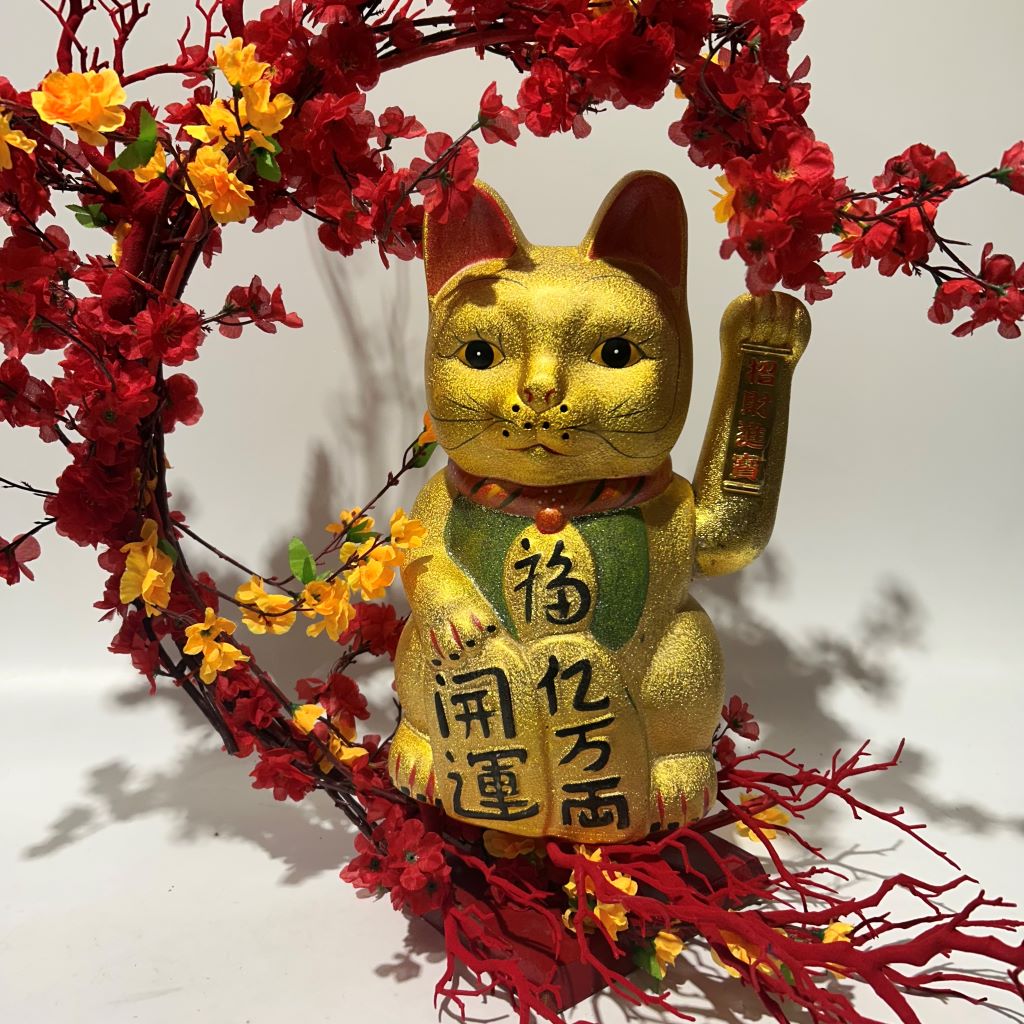 CENTREPIECE, Blossoms on Red Stand ( Lucky Cat Extra LUC0002 ) CEN0024