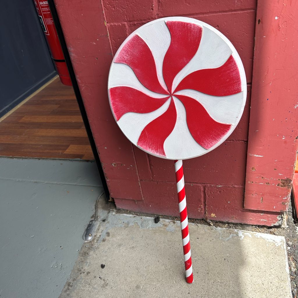 LOLLY, Oversized Swirl 40cmD Assorted Stick Sizes