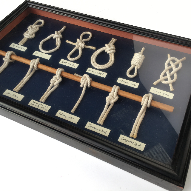 SHIP DECOR, Framed Knots