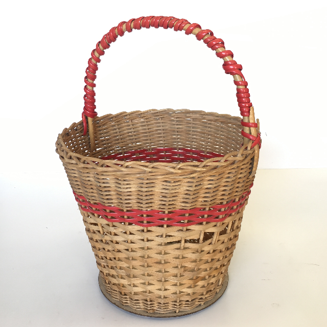 BASKET, Shopping - Vintage w Red Detail Round