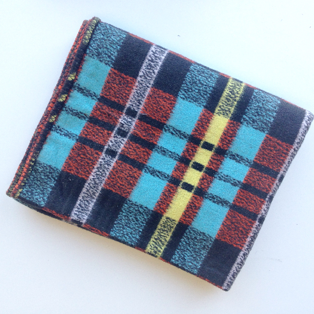 BLANKET, Blue Brown Tartan