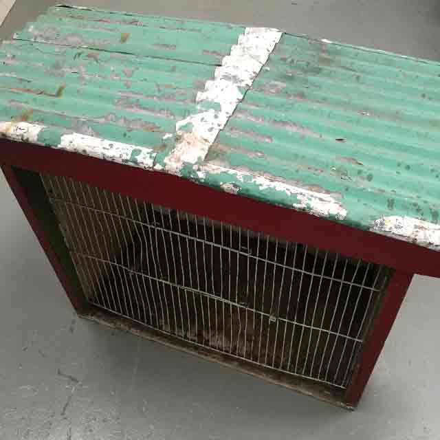 BIRDCAGE, Domestic Style w Green Corrugated Roof
