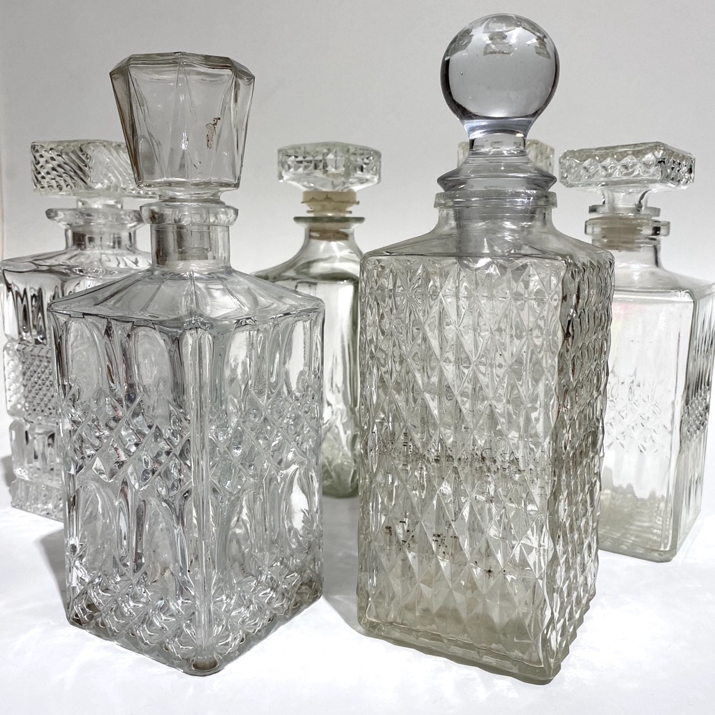 DECANTER, Assorted Glass / Crystal