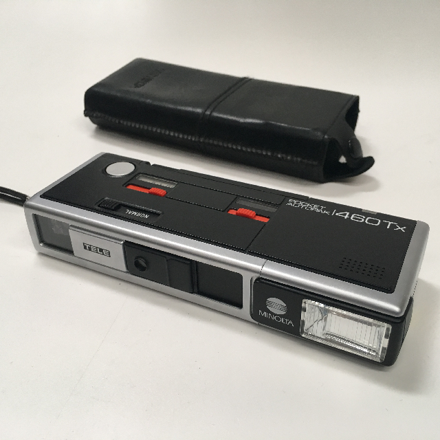 CAMERA, Pocket Camera - Black & Silver Minolta 460TX Slimline w Case