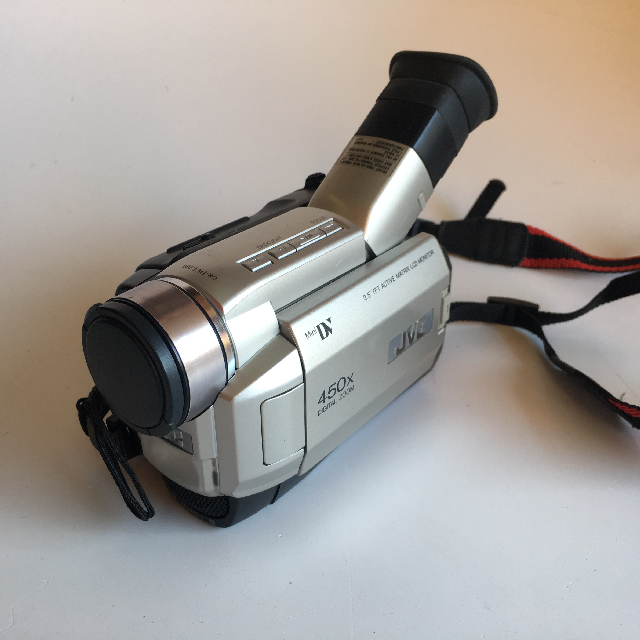 VIDEO CAMERA, Silver JVC - 450X