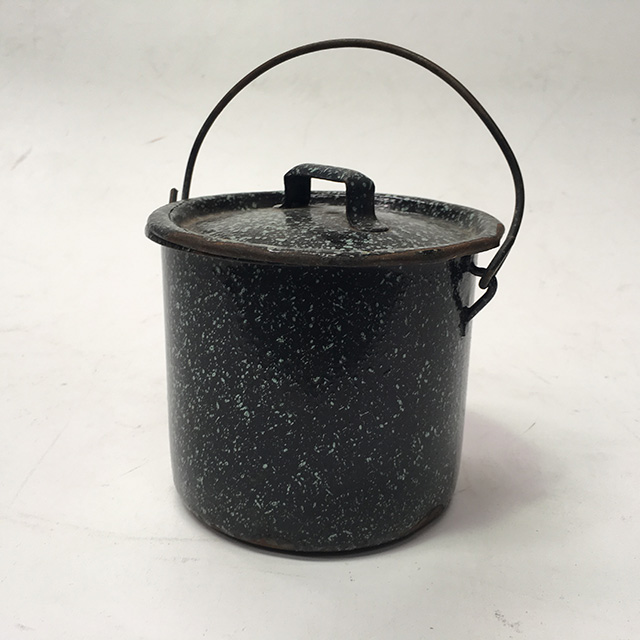 ENAMELWARE, Pot With Lid - Black Speck
