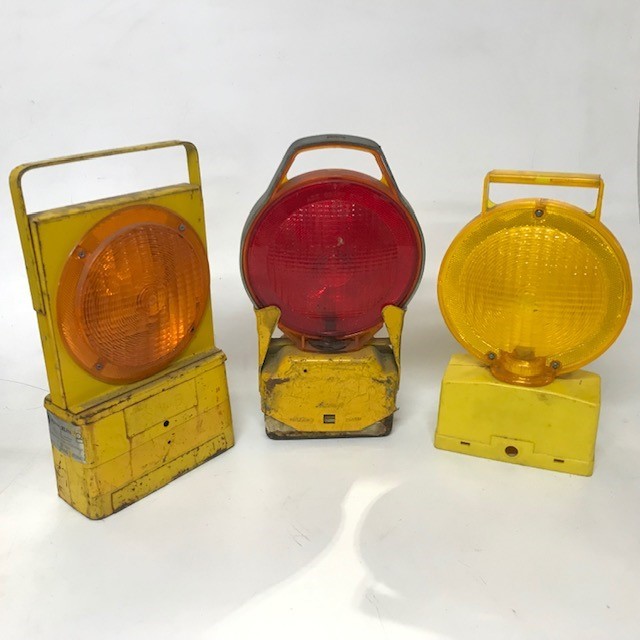 LIGHT, Construction Assorted - Yellow, Red & Square