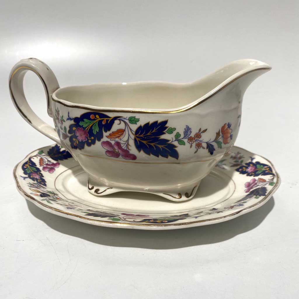 DINNERWARE, Vintage Part Set - 'Royal Petal' Gravy Boat w Plate