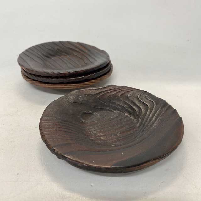 PLATE, Woodgrain Saucer