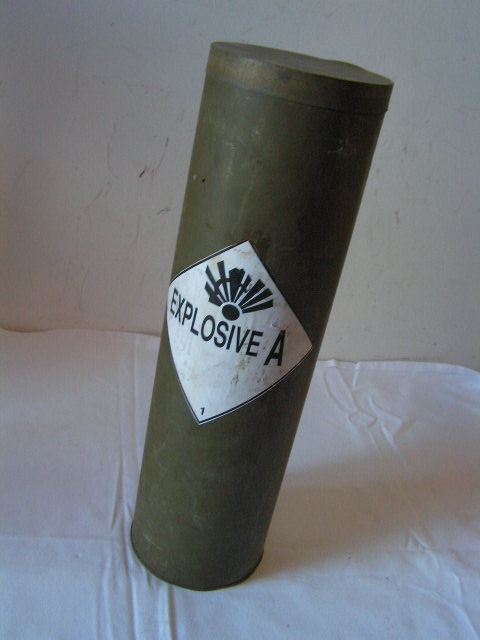 EXPLOSIVES, Cannister - Army Green