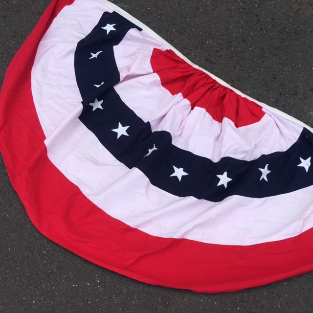 FLAG, Rosette - Large USA Pleated Cotton Fan 180 x 90cm