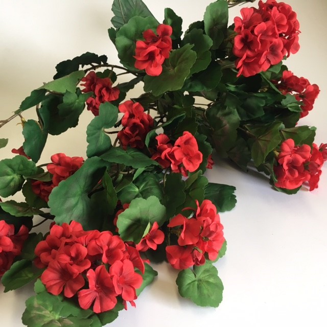 FLOWER SPRAY, Geranium Large - Red