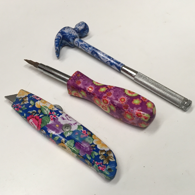 TOOL, Hand Tool - Floral Handle Assorted