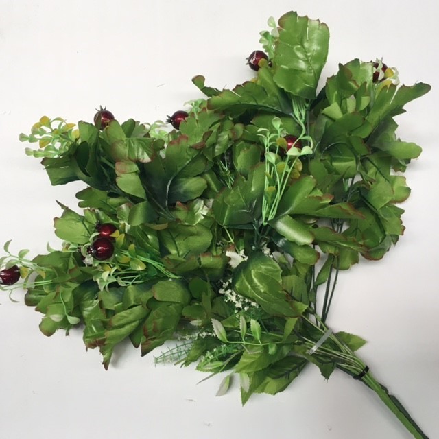 FLOWER, Green Spray w Berry