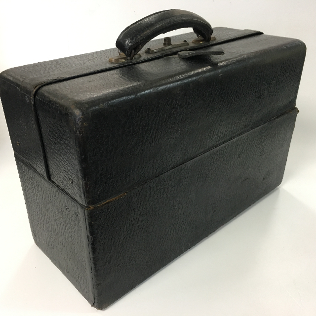 BAG, Doctors Bag - Black Hardcase w Expanding Compartments