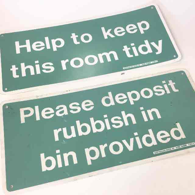 SIGN, Housekeeping - Green Plastic
