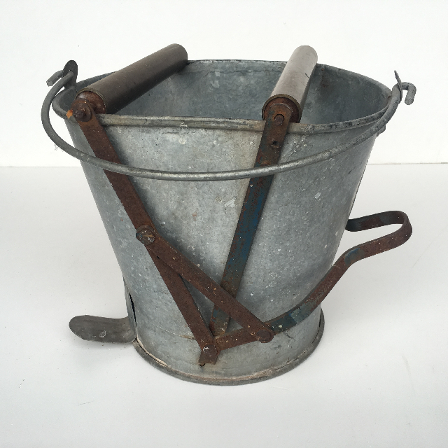 BUCKET, Mop Bucket Galvanised Tapered