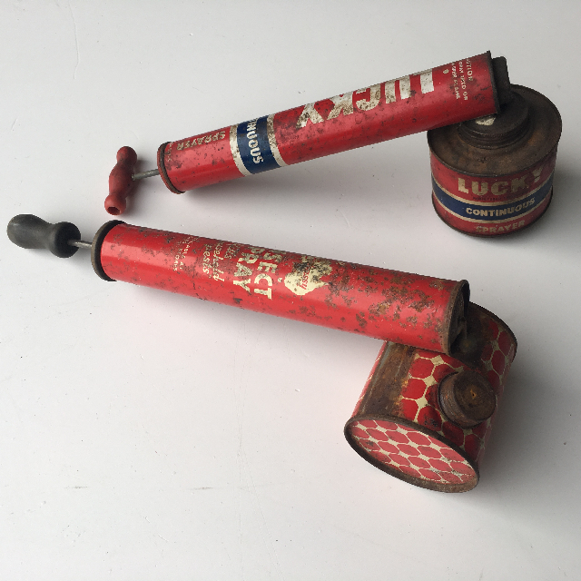 INSECT SPRAYER, Vintage Red
