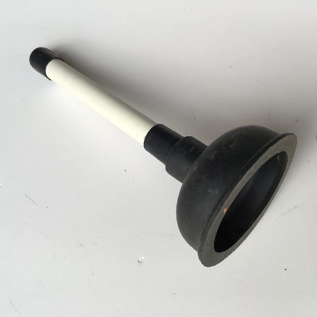 PLUNGER, Black & White