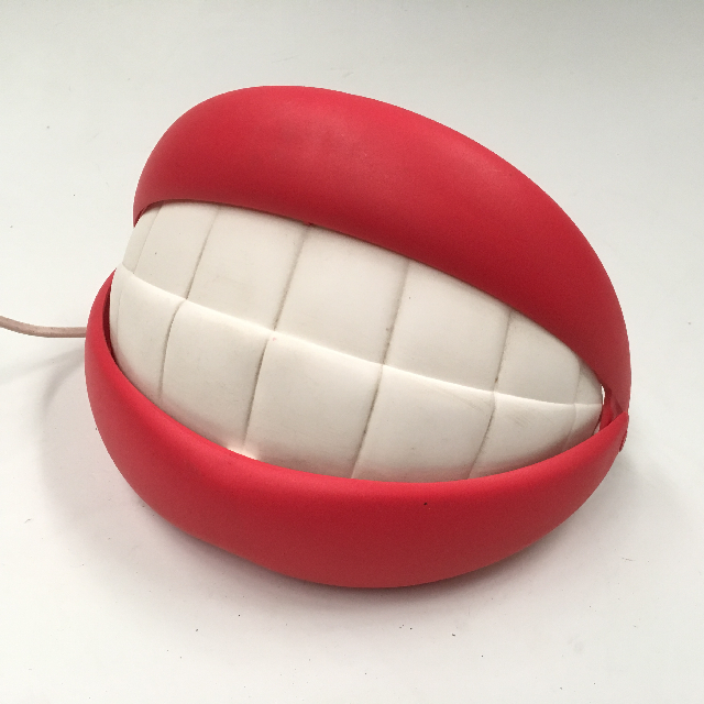 LAMP, Novelty Light - Lips