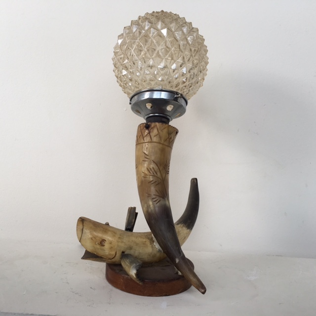 LAMP, Table Lamp - Horn w Crystal Shade