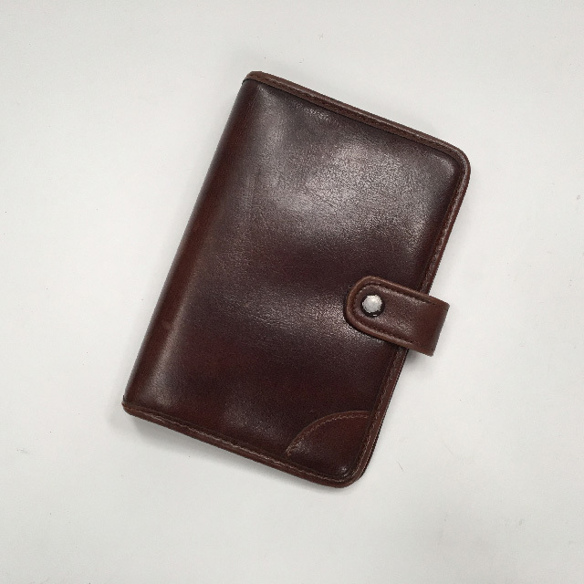 COMPENDIUM,  Small Brown