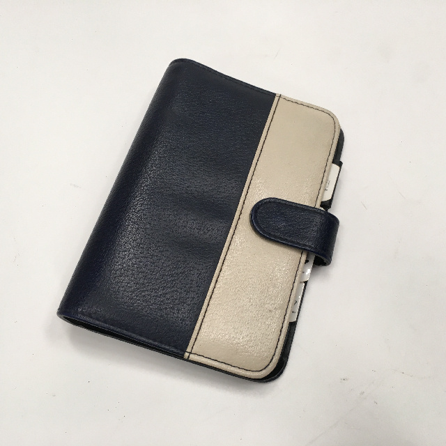 COMPENDIUM, Navy Cream - Small