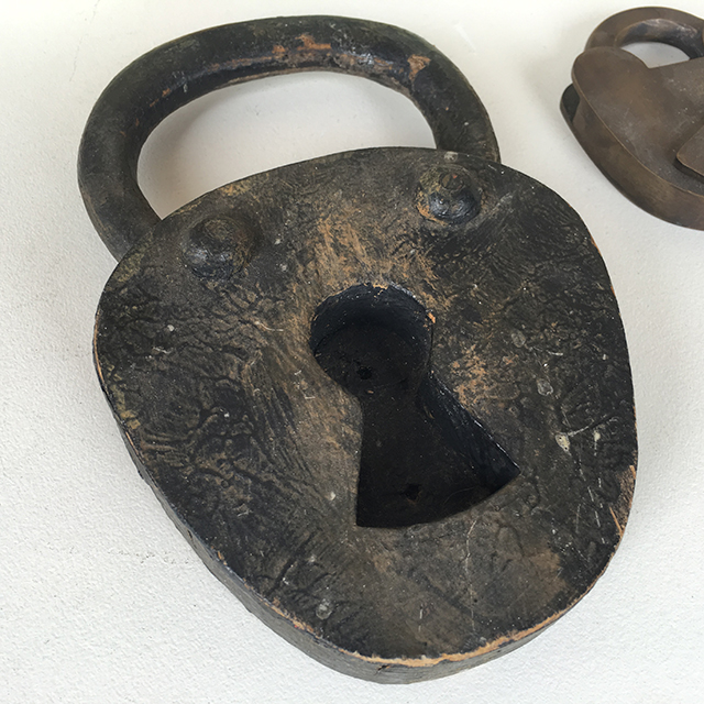 PADLOCK, Oversized Theatrical