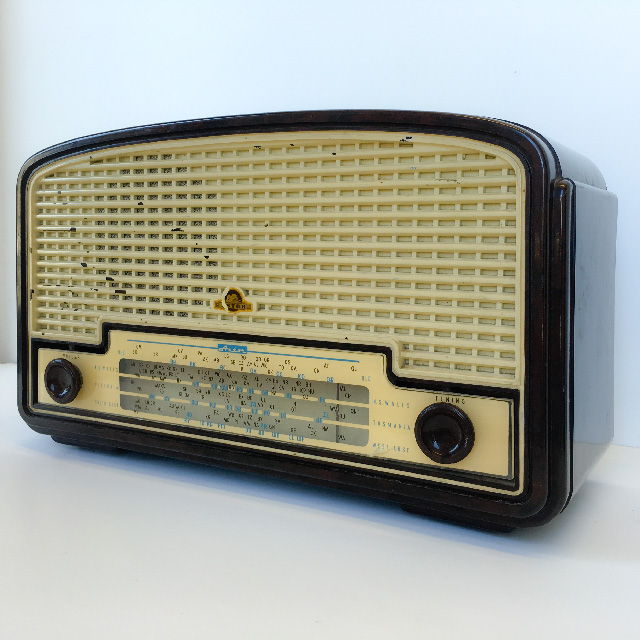 RADIO, 1930s Astor Bakelite 48cm W