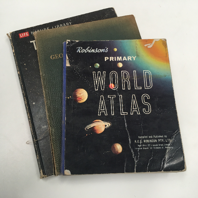 BOOK, Atlas - Robinsons Primary World Atlas