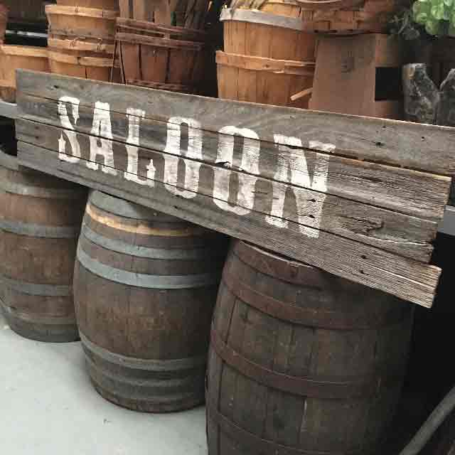 SIGN, Saloon - Large