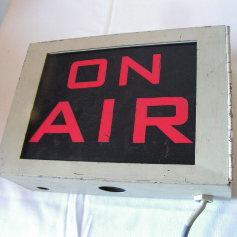 SIGN, ON AIR LIGHT 28 x 18 x 8cm