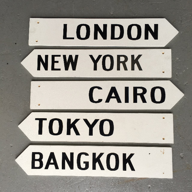 SIGN, Road Pointer - Countries 59 x 11cm
