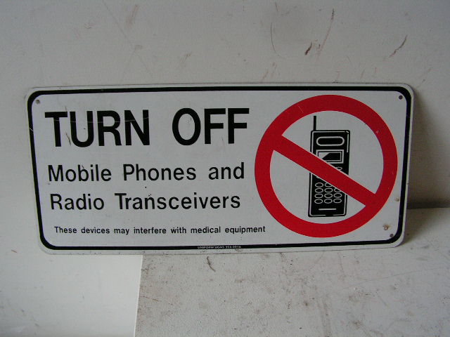 SIGN, Safety - Turn off Mobile