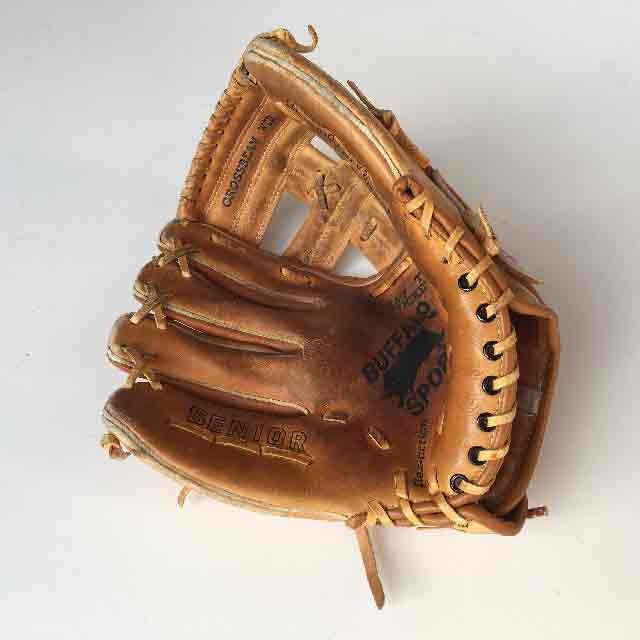 BASEBALL MITT, Tan Leather