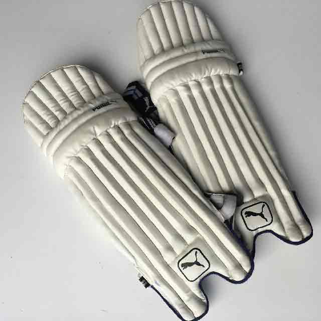 CRICKET, Batting Pads - Adult Leather Look