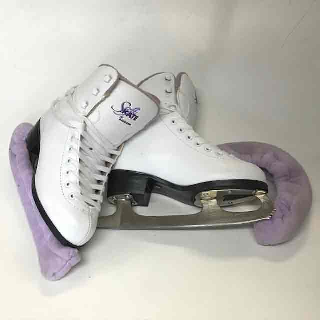 SKATES, Ice - Pair White (Child's Size 3)