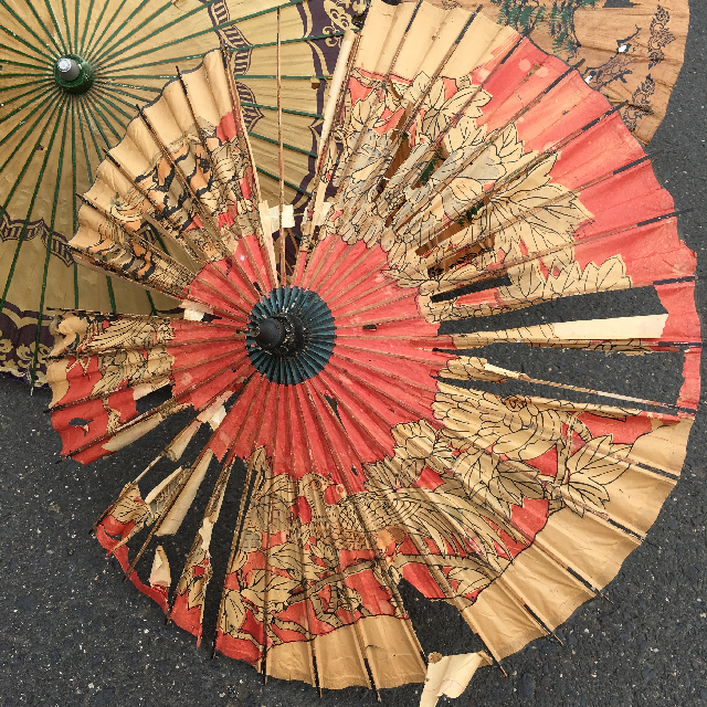 UMBRELLA, Asian - Vintage Pink (Showing Damage)