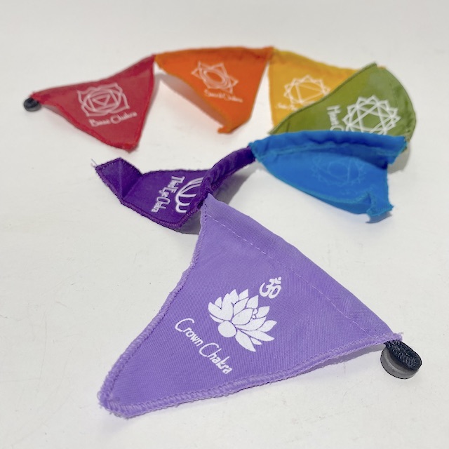 FLAG or BUNTING, Small Chakra Symbol 50cm L (magnetic)