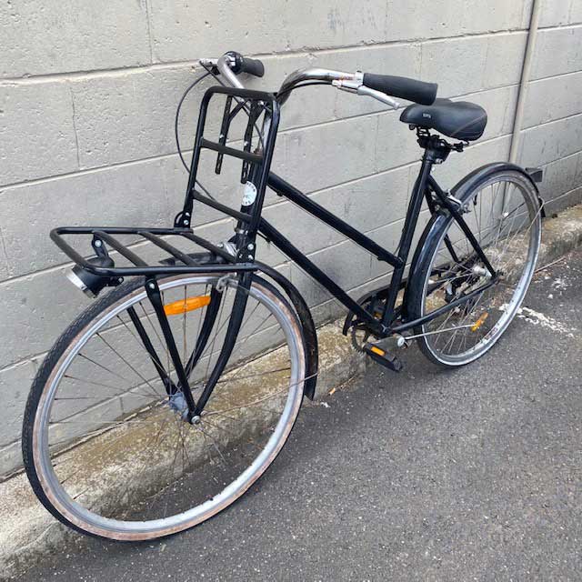 BICYCLE, Black Vintage w Front Rack
