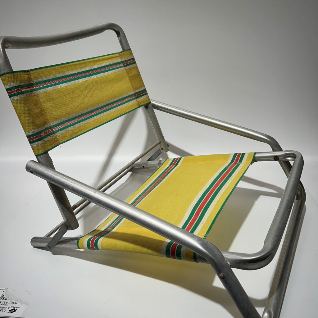 CHAIR, Beach Low Yellow w Stripes