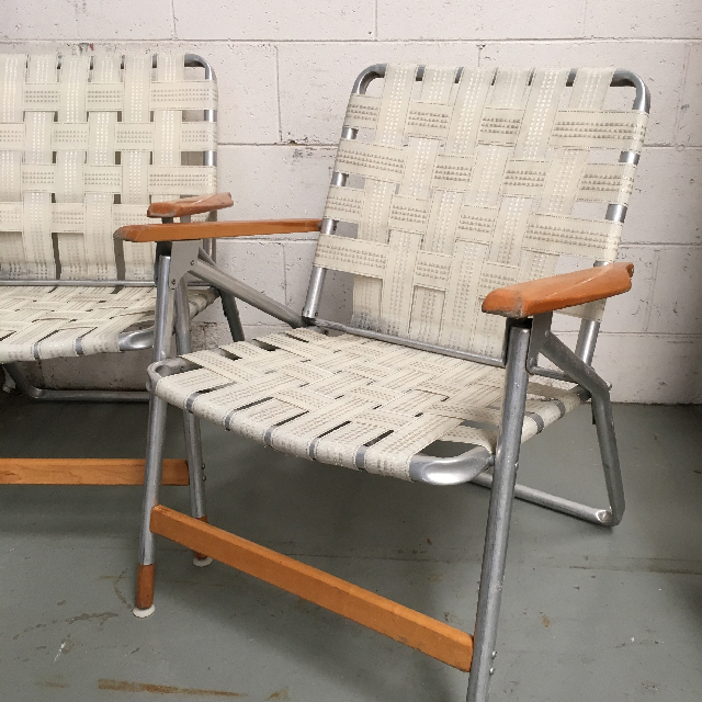 CHAIR, Folding Vintage Lawn Chair - Cream Webbing